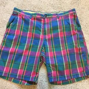Izod Men’s Pink Blue Plaid Shorts Size 42